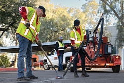 Выбор плавильного котла заливщика - важный этап процесса герметизации трещин 
